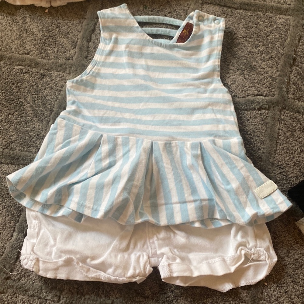 Girls outfit